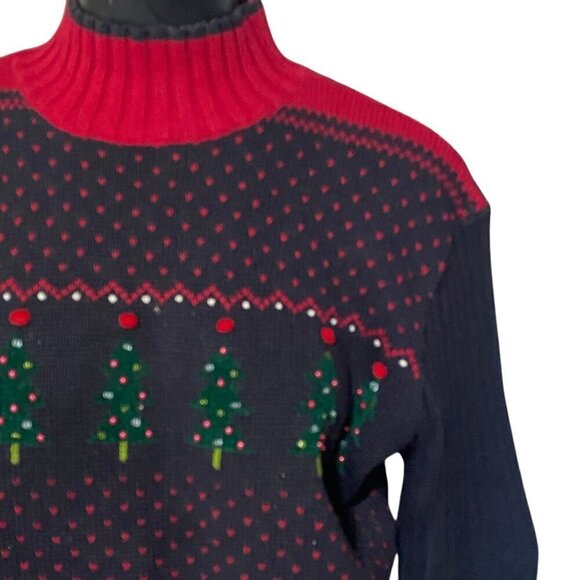 Villager Sport Christmas Cotton-Blend Mockneck Sweater Size Medium - Picture 2 of 6